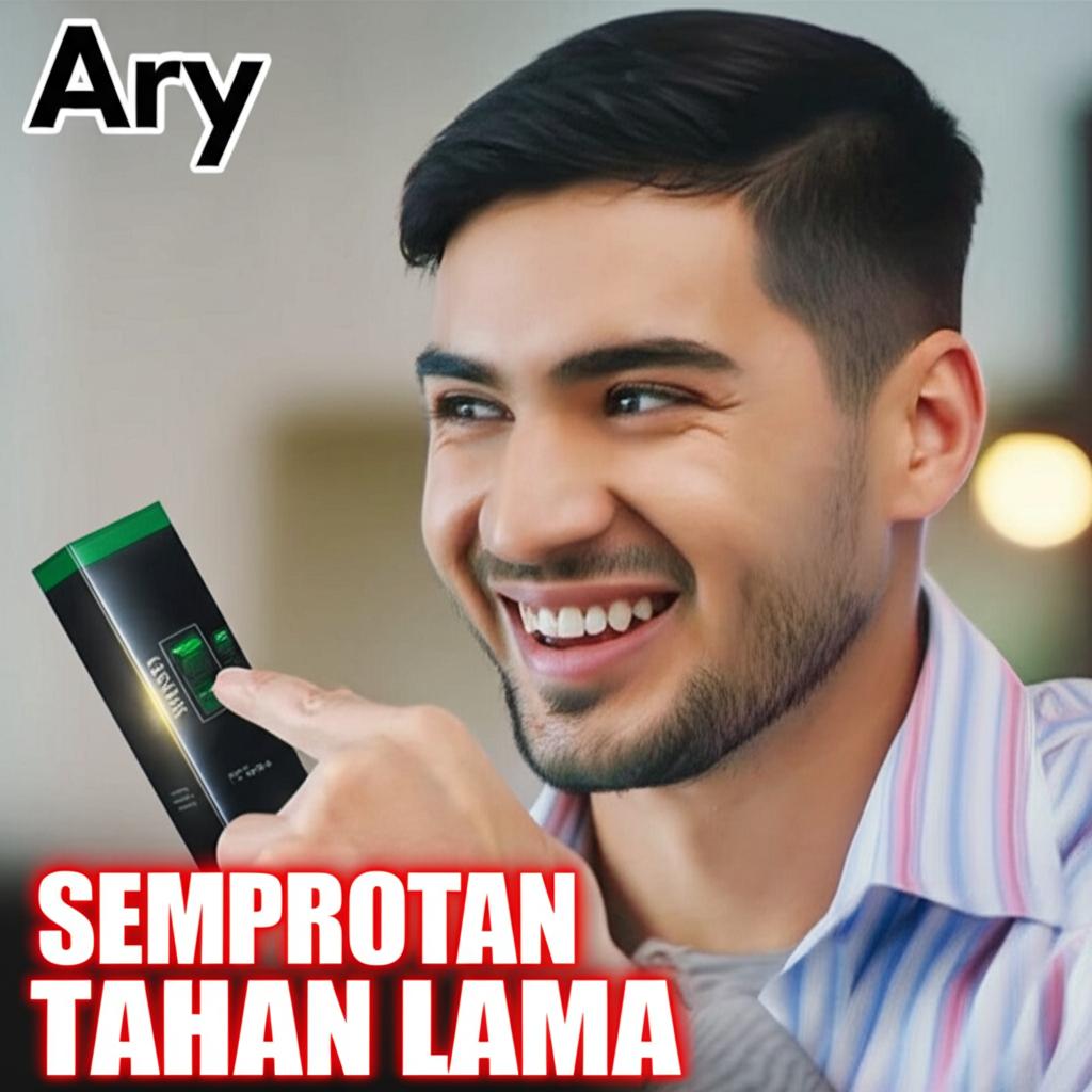 Arya smiling and looking energetic after using Semprotan Tahan Lama.